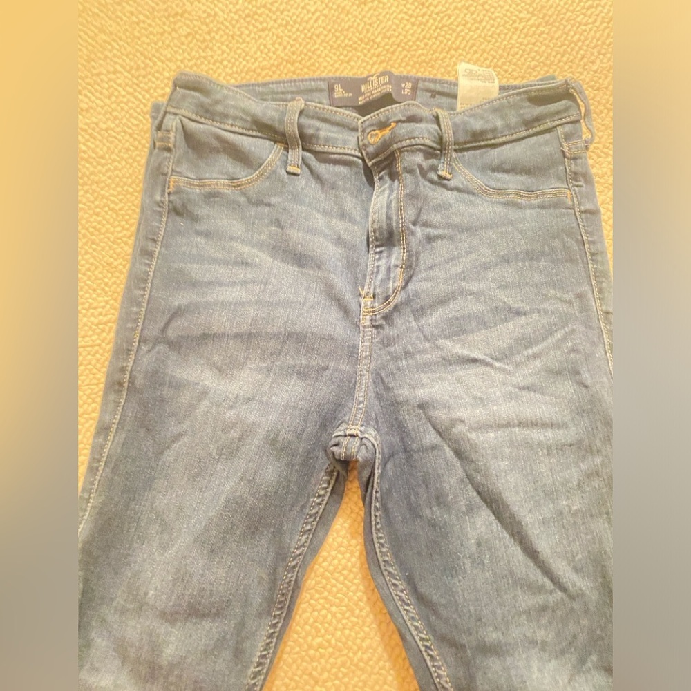 hollister jeans